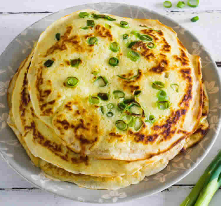 Pancakes aux oignons de printemps au thermomix