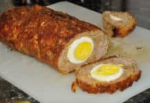 Roulé de viande hachée aux oeufs durs