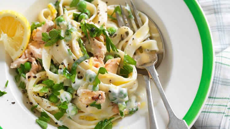 Tagliatelles au saumon et crème au cookeo