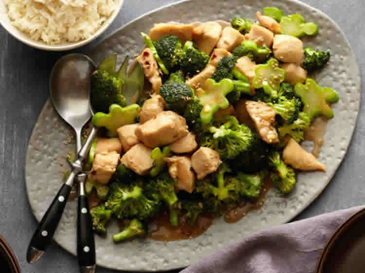 Emincé de poulet et brocolis au cookeo