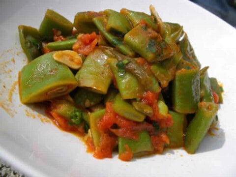 Haricots plats à la tomate au cookeo