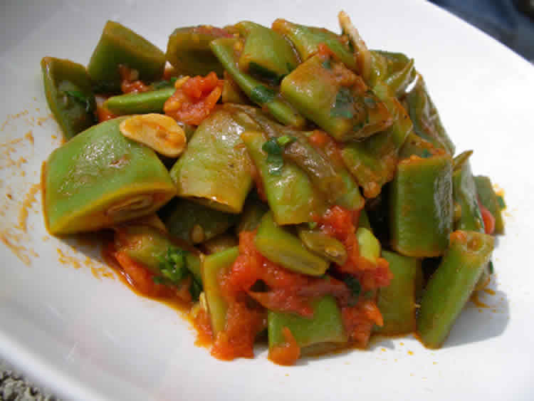 Haricots plats à la tomate au cookeo