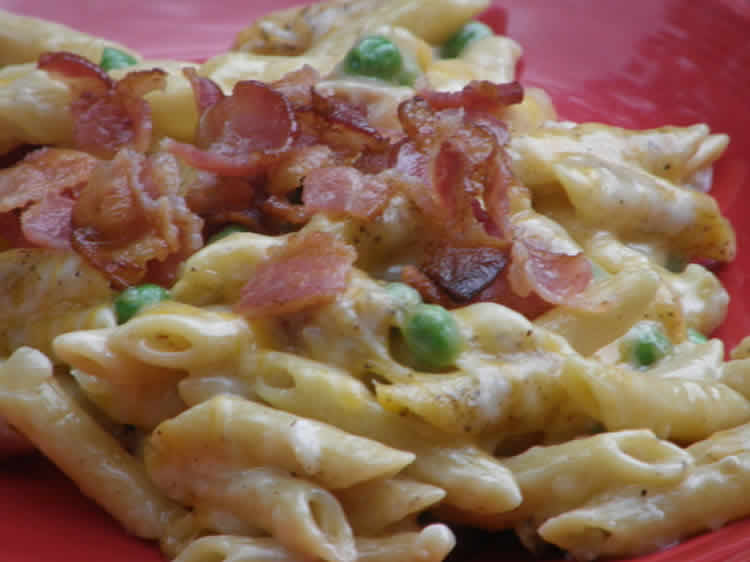 Pâtes fromage et bacon au cookeo