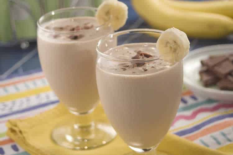 Smoothie banane chocolat et café