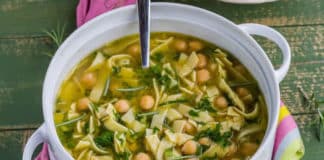 Soupe pois chiches nouilles
