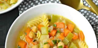 Soupe pois chiches pâtes