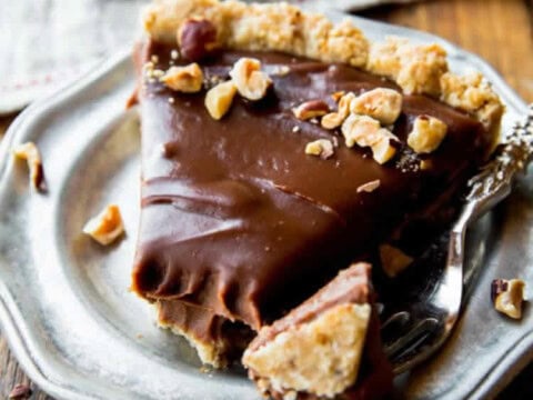 Tarte au Nutella et noisettes grillées