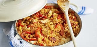 Riz au poulet et légumes