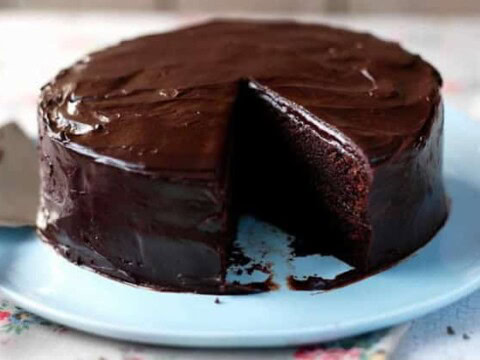 Cake cacao et glaçage au chocolat