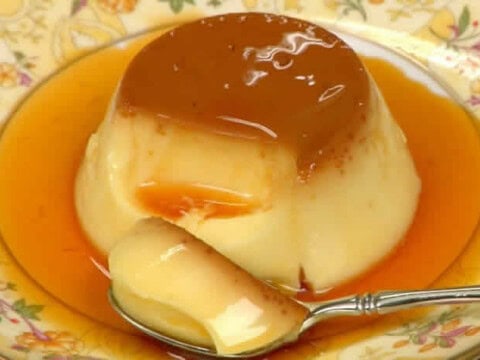 Dessert flan caramel