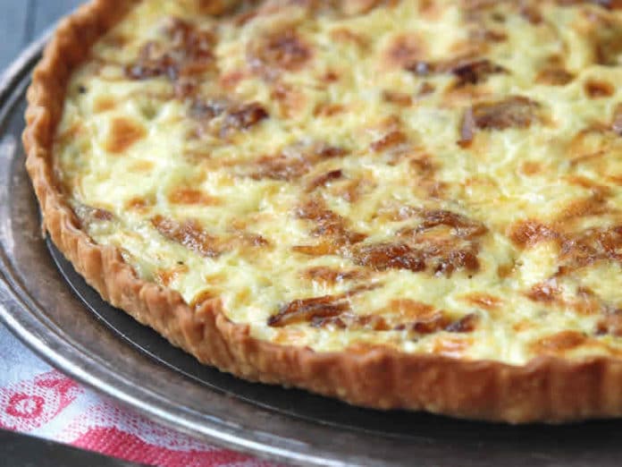 Tarte à l'oignon et crème au thermomix