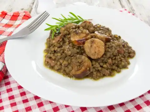 saucisses aux lentilles au Thermomix