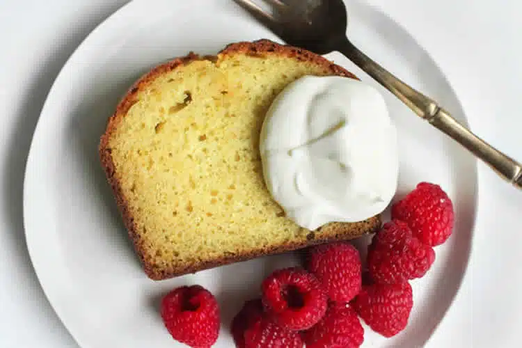 Gâteau au yaourt à la vanille au thermomix