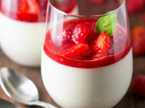 Panna cotta coulis de fraise au thermomix