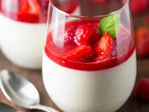Panna cotta coulis de fraise au thermomix