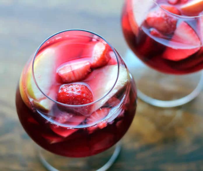 Recette fraises au vin rouge ww