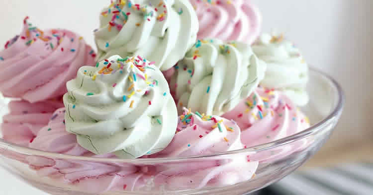 Comment faire les meringues colorées au thermomix
