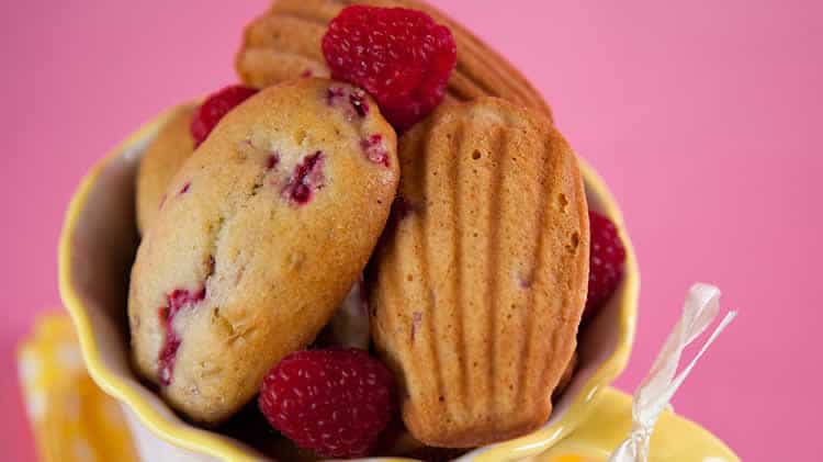 Madeleine à la vanille et framboises au thermomix