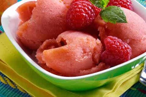 Sorbet aux framboises et à la mangue au thermomix
