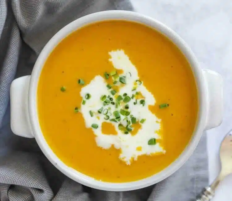 Soupe patate douce et beurre de cacahuète