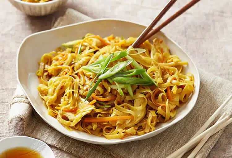 Poulet aux nouilles et curry au thermomix