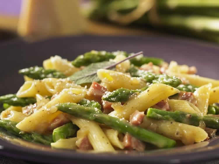 Pâtes au jambon et asperges au cookeo
