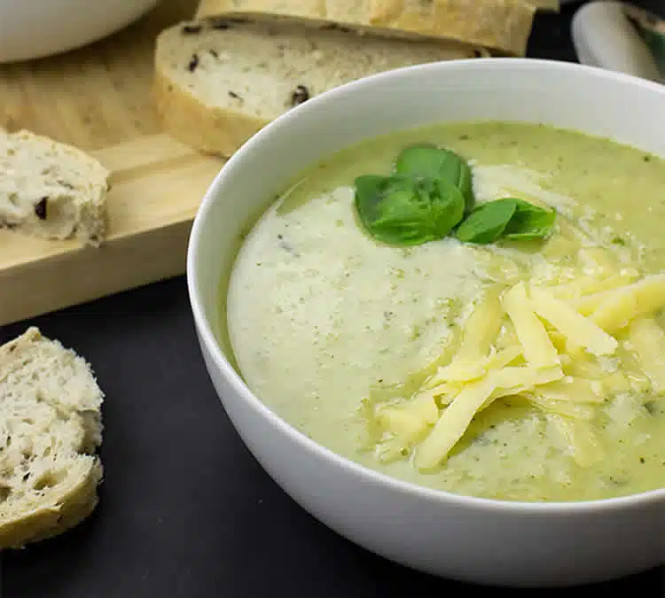 Soupe de chou-fleurs et brocolis au cookeo