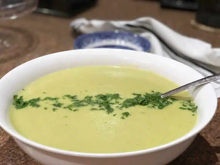 Soupe pommes de terre et poireaux au thermomix