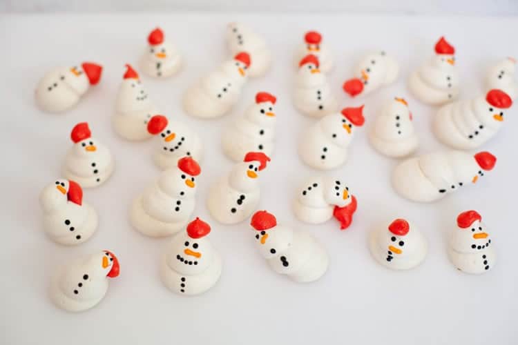 Bonhommes de neige en meringue au thermomix 1
