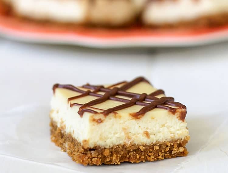 Carrés cheesecake à la vanille et chocolat