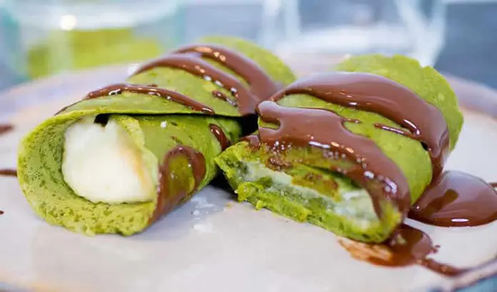 Crêpe matcha au massepain au thermomix