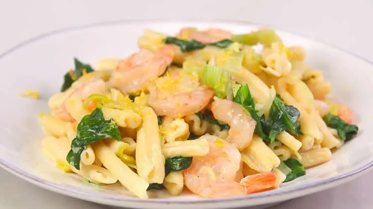 Pâtes aux crevettes et poireaux au cookeo