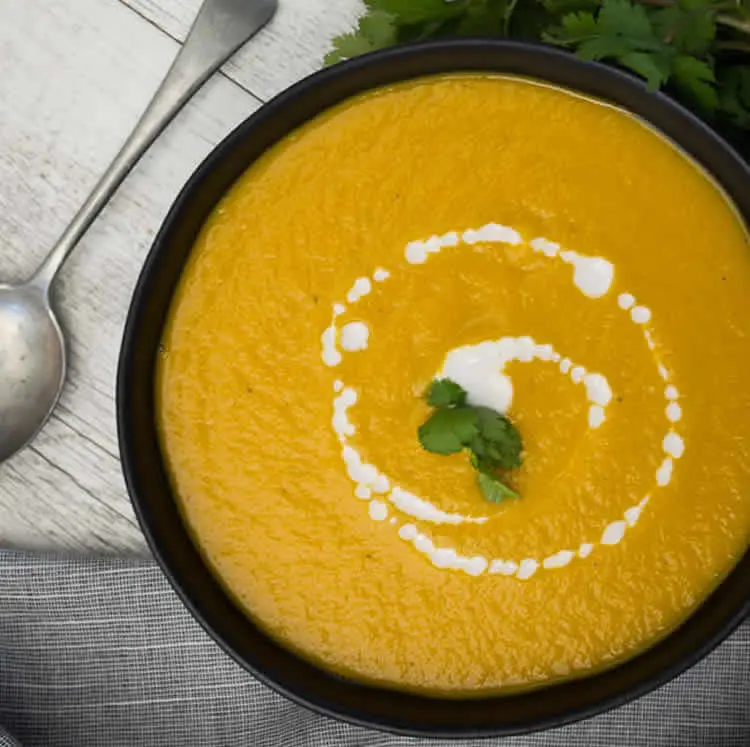 Soupe de courge et légumes au cookeo