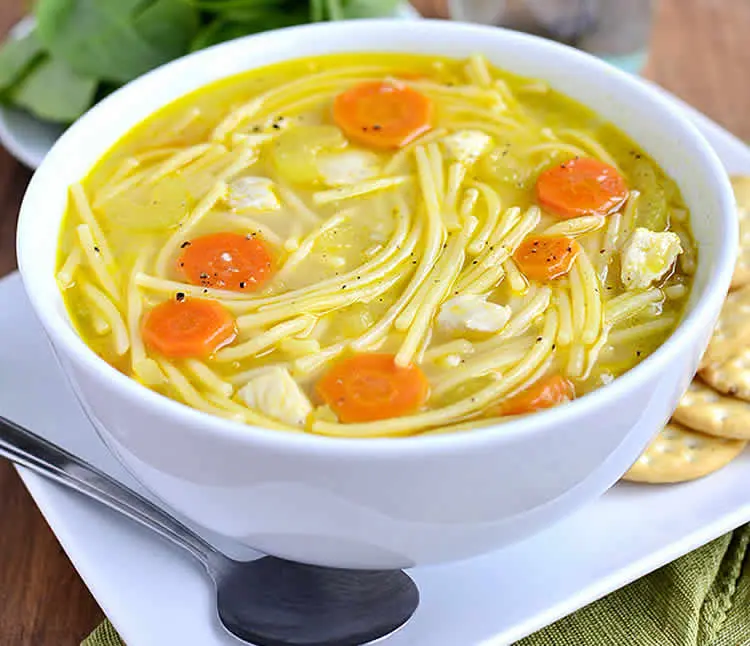 pâtes au bouillon de volaille