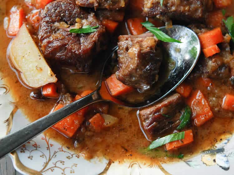 Viande de porc à la bière au cookeo