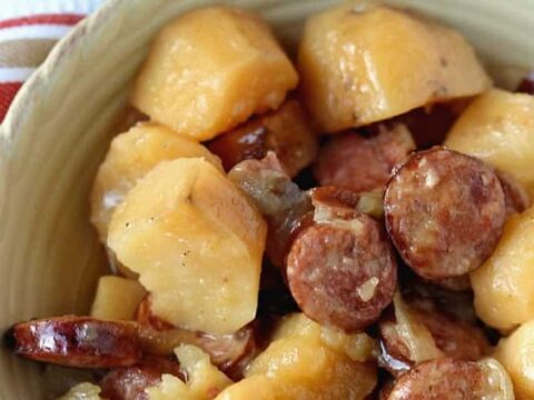 Pommes de Terre et saucisses au cookeo