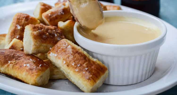 Sauce béchamel au cheddar au thermomix