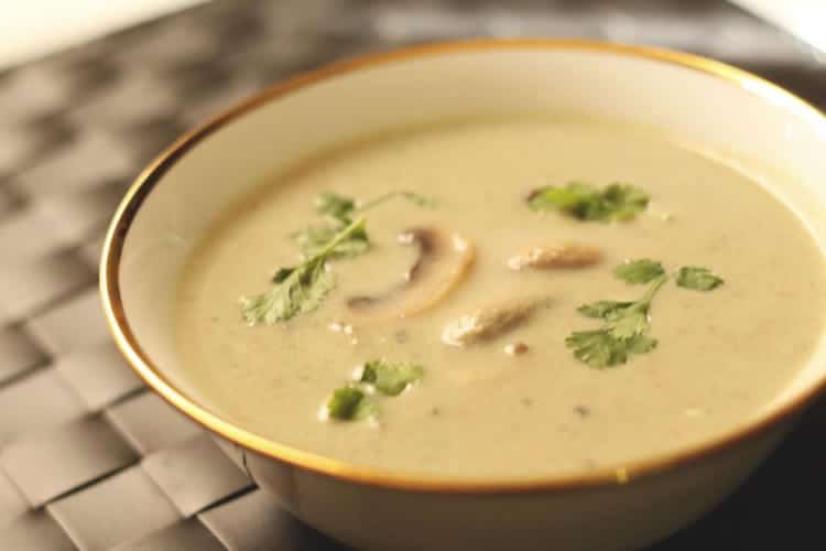 Soupe Champignons De Paris Au Thermomix Veloute Pour Votre Diner