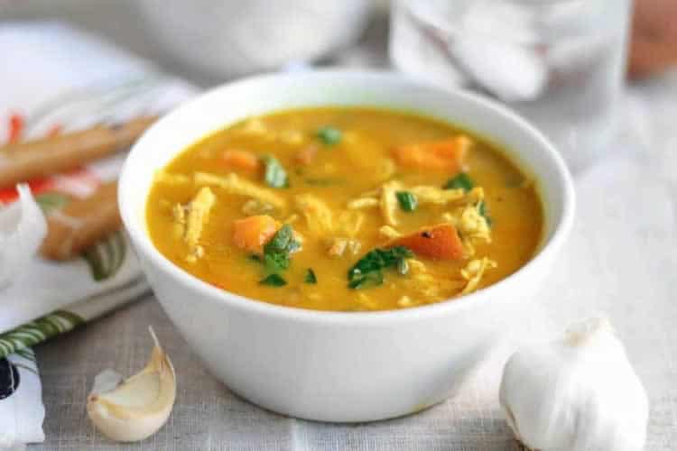Soupe de poulet aux légumes au cookeo