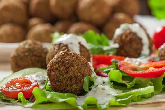 Falafels avec sauce concombre au thermomix