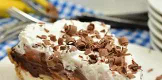 Tarte à la crème chocolat et aux bananes
