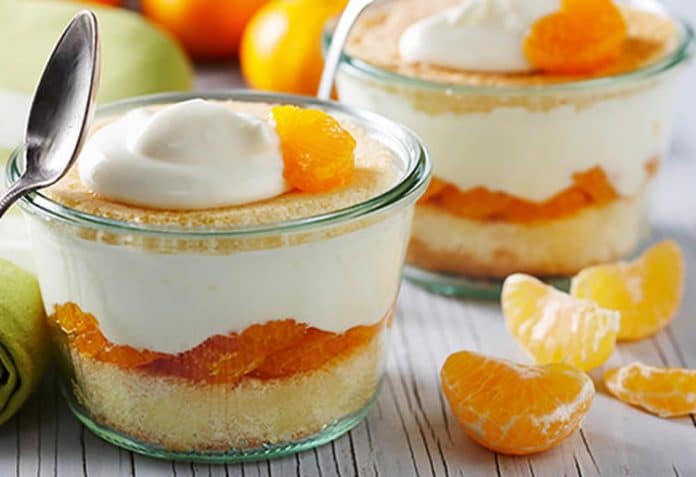 Dessert mandarine à la crème