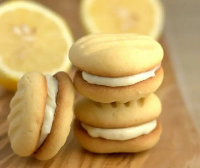 Biscuits fourrés crème au citron