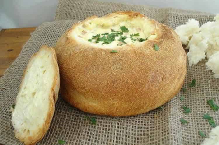 Pain au bacon et au fromage