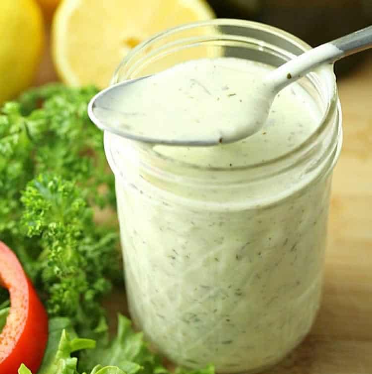 Sauce yaourt à l'ail au thermomix