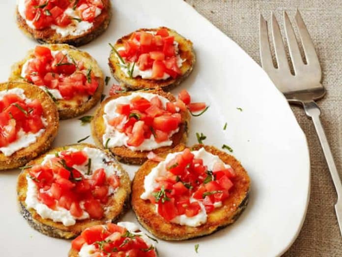 Aubergines frites avec tomates et ricotta