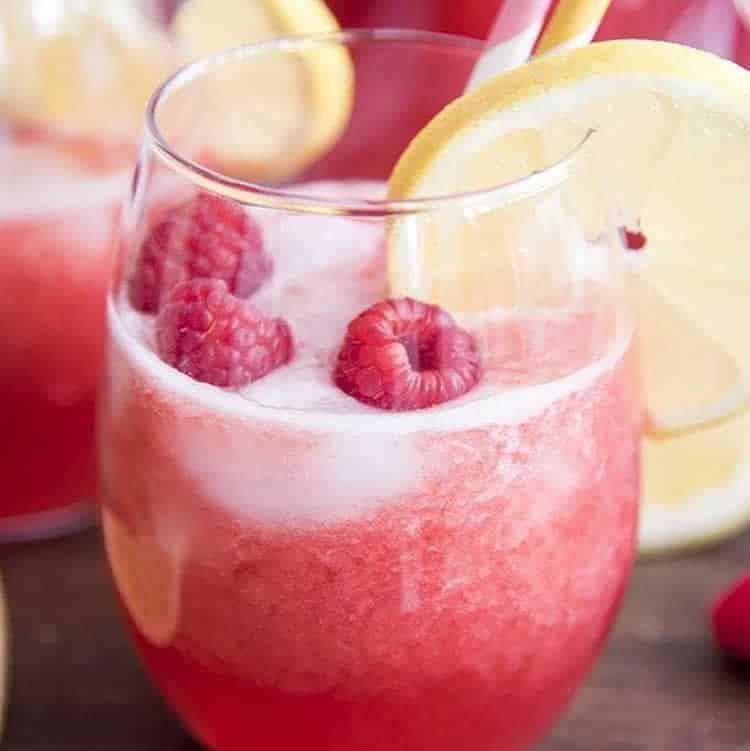 Cocktail framboise sans alcool au thermomix