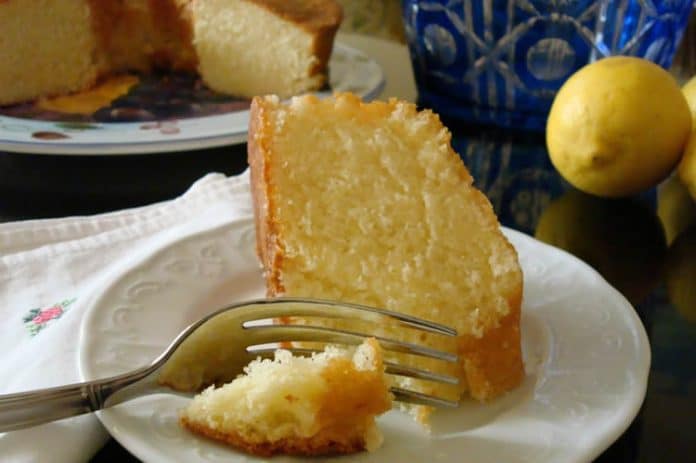 Gâteau moelleux au citron