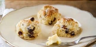 Scones aux dattes et au citron