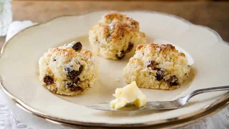Scones aux dattes et au citron